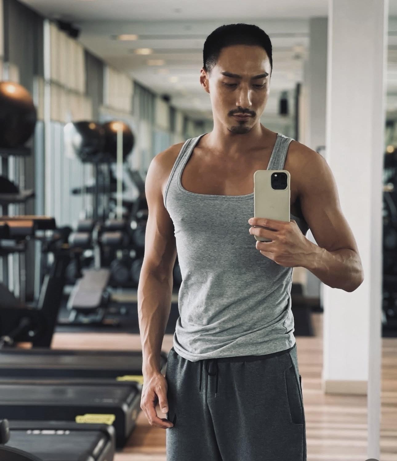 徐偉棟今年42歲,現為古天樂旗下藝人。