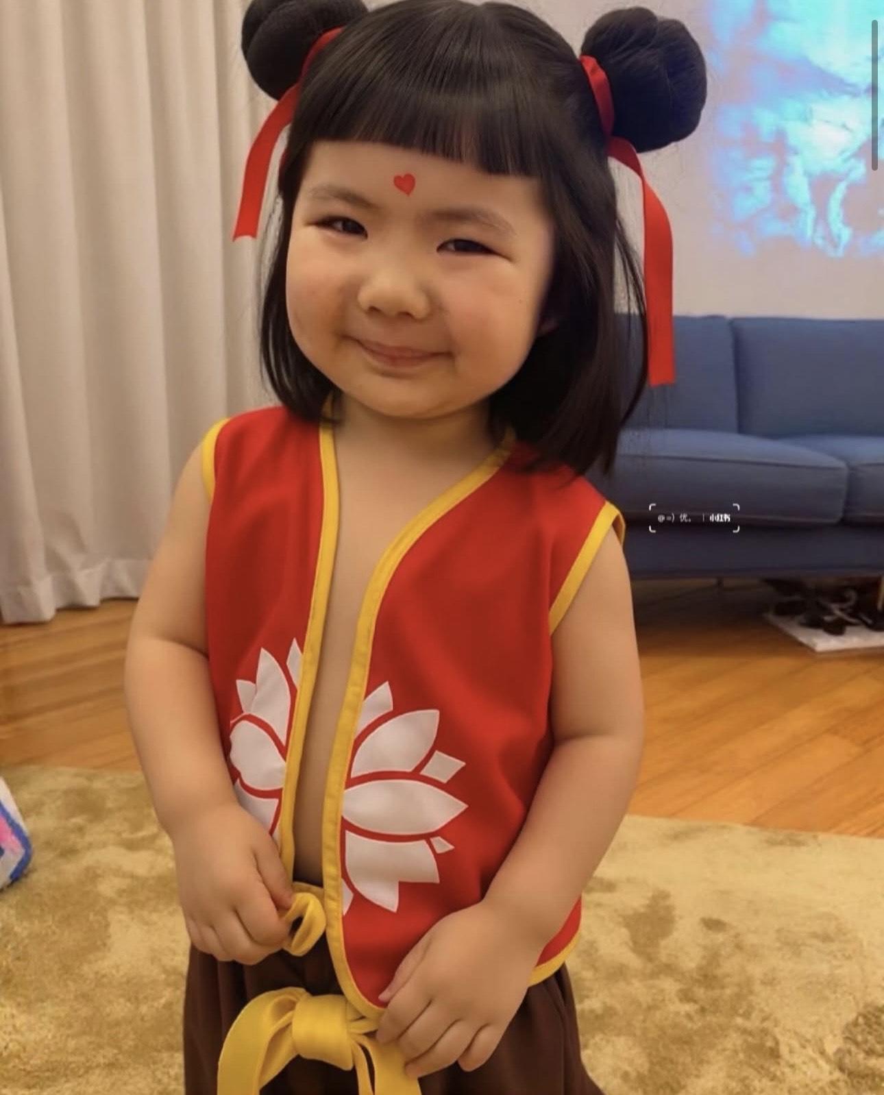 李元元化身「小哪吒」造型可愛。