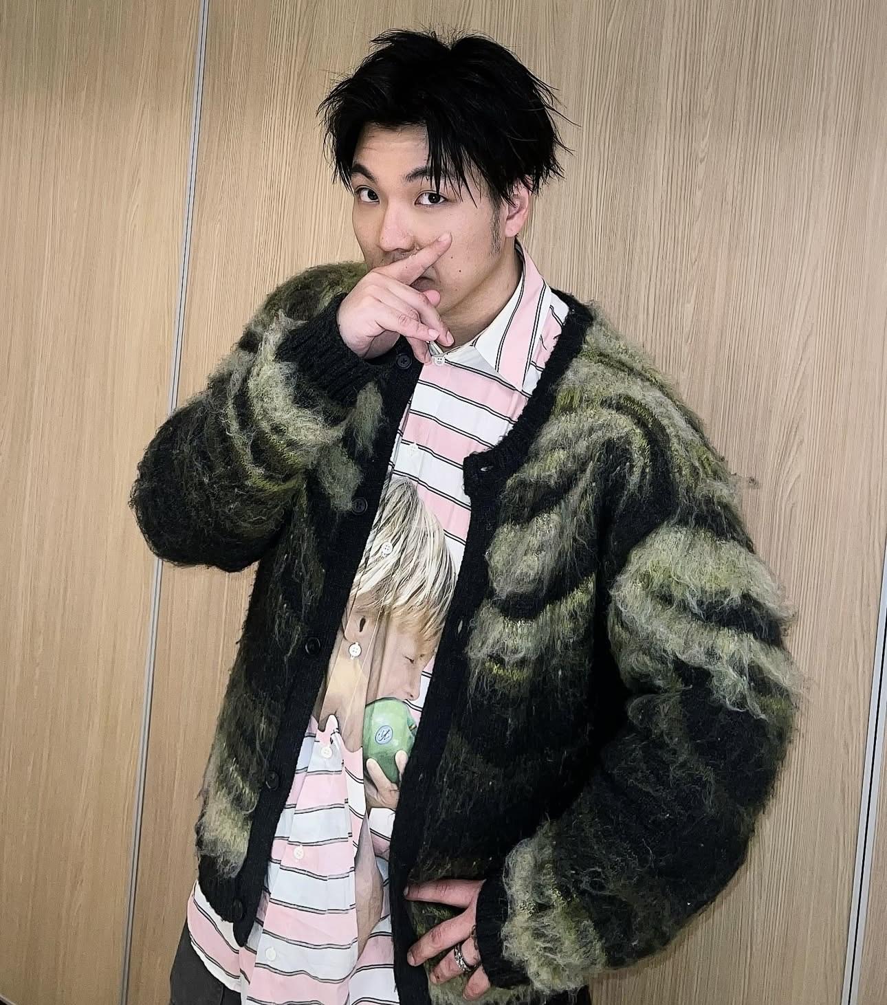 肥蚊被William 誣衊吸毒。