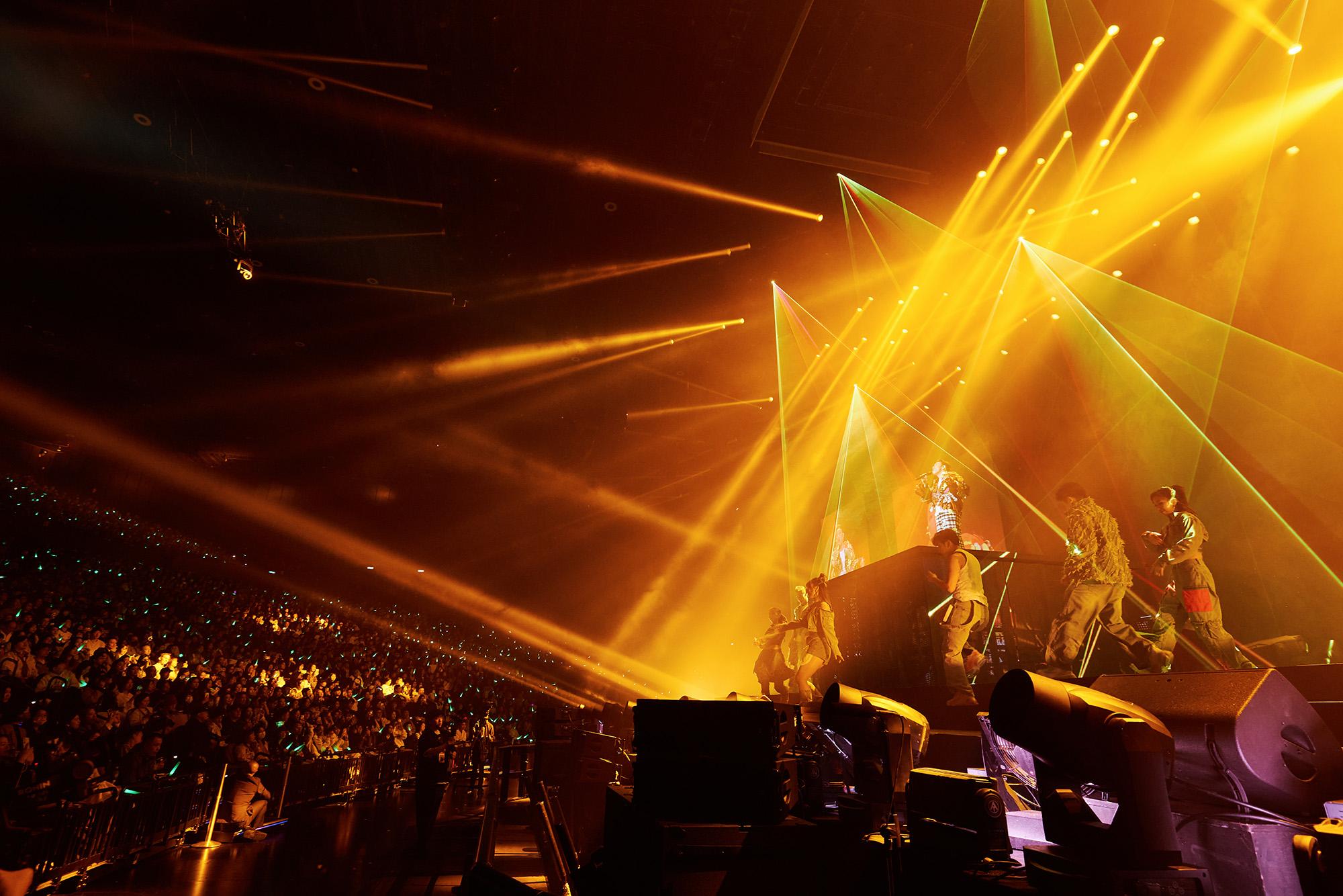 《This is MC 2 LIVE IN MACAU》