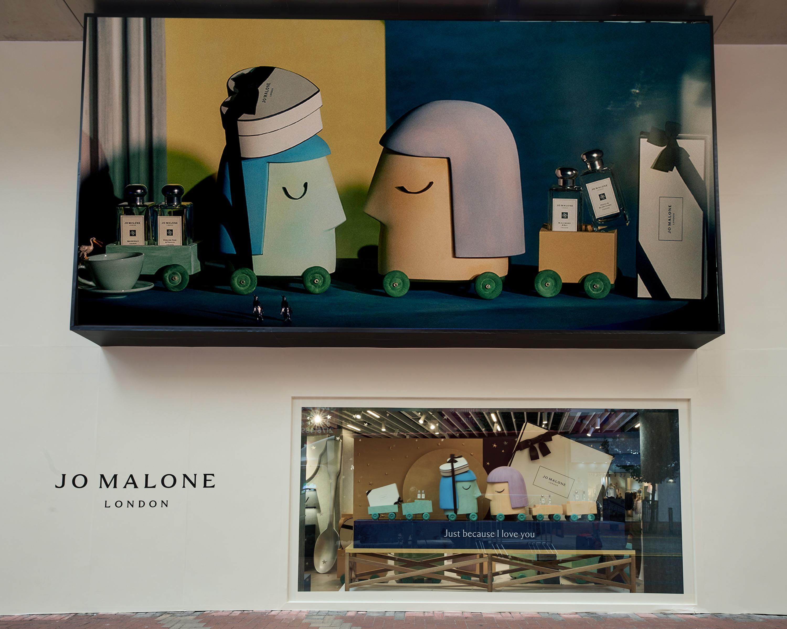 全球首間香氛盛禮奇幻樂園限定店,搖身一變化身成Shona Heath奇幻繽紛的香氣魔法世界。