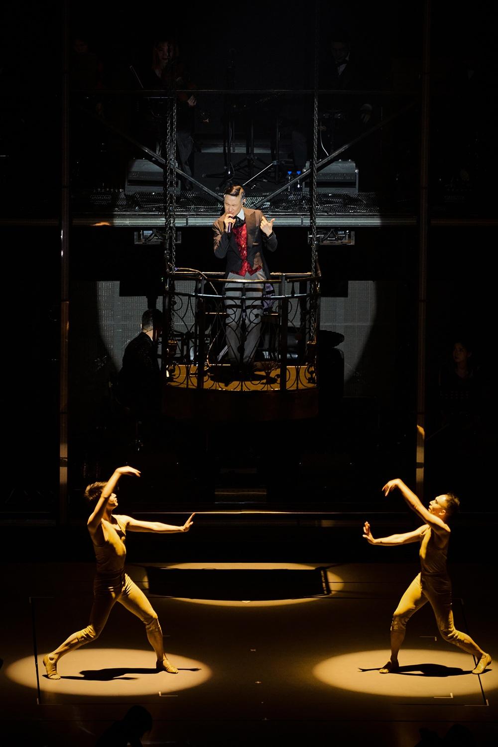 張學友在海口舉行第218場《張學友60+巡迴演唱會》。