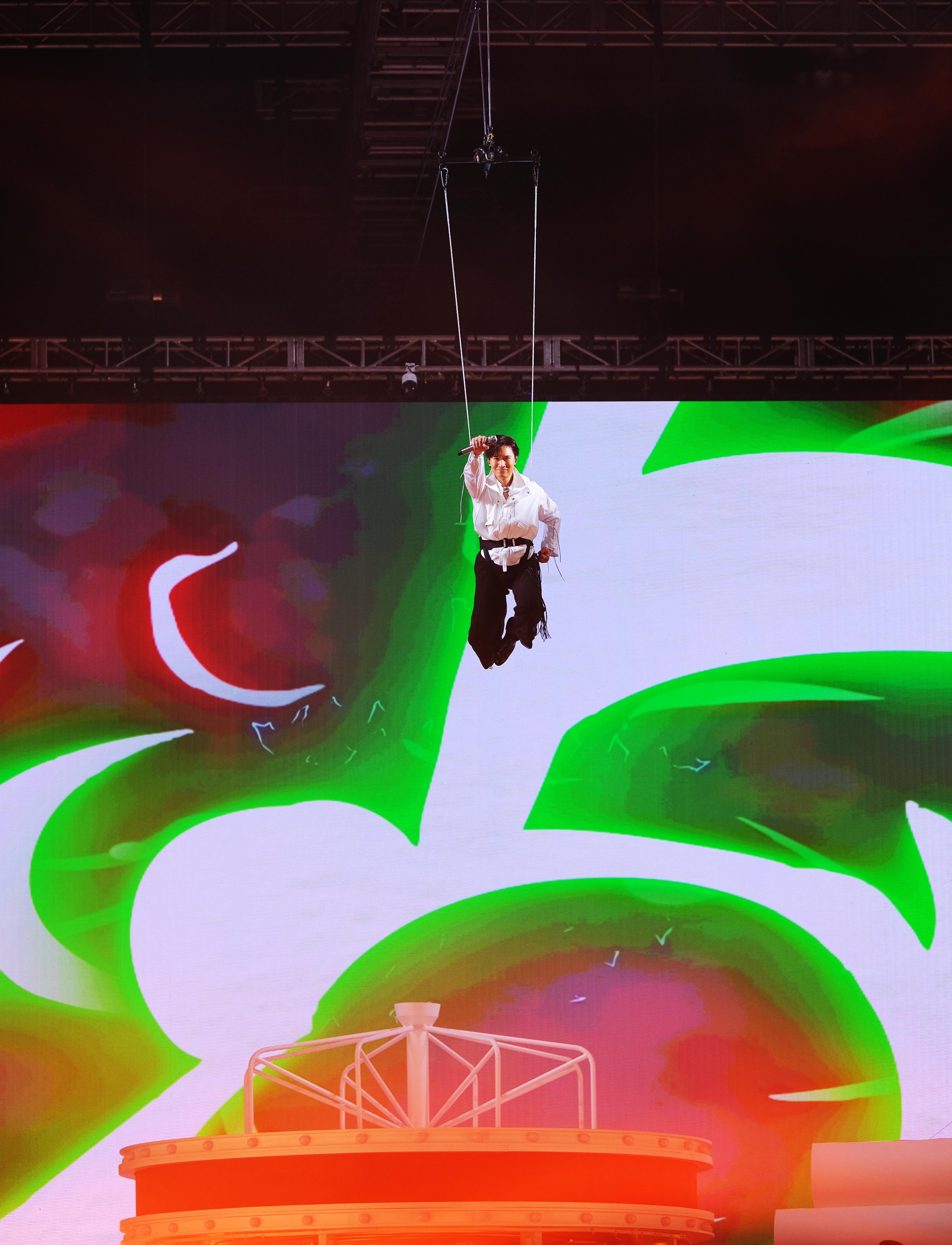 陳柏宇抱病開騷,仍堅持吊威也演出。