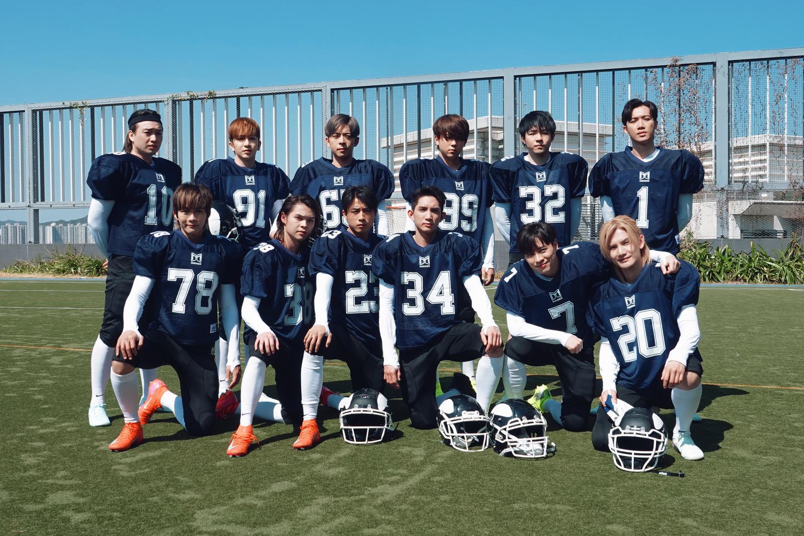 MIRROR 12子拍攝《手印》MV,鏡頭背後笑料百出。