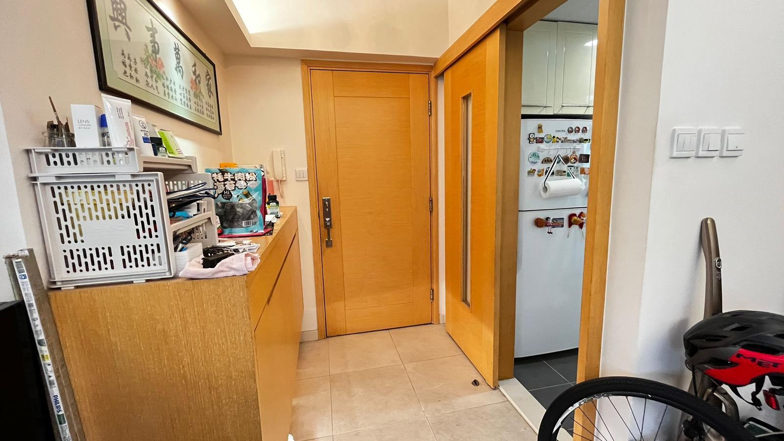 單位玄關可放鞋櫃,十分實用。(代理提供)