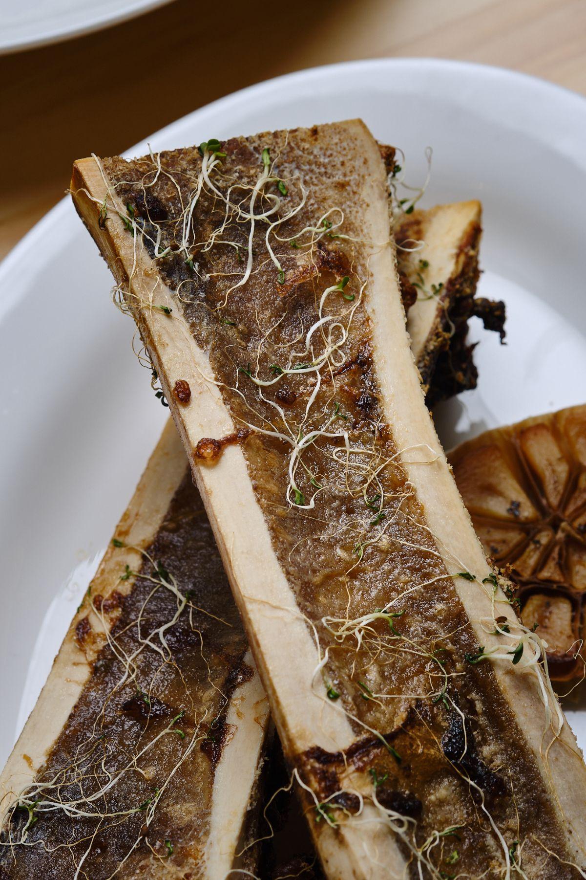 烤牛骨髓伴露絲瑪莉 $148