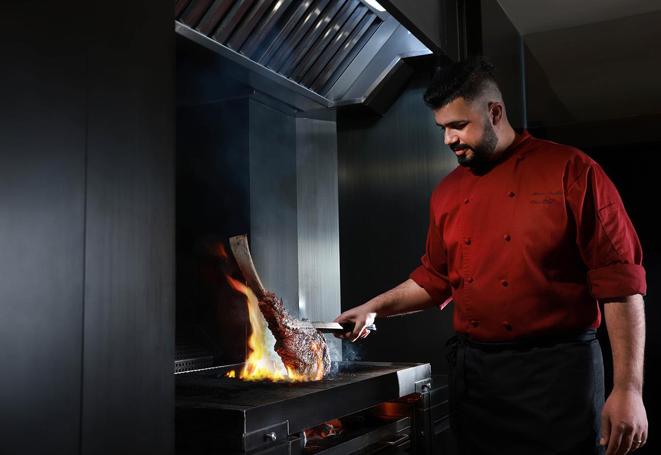 The Steak House主廚Amine Errkhis