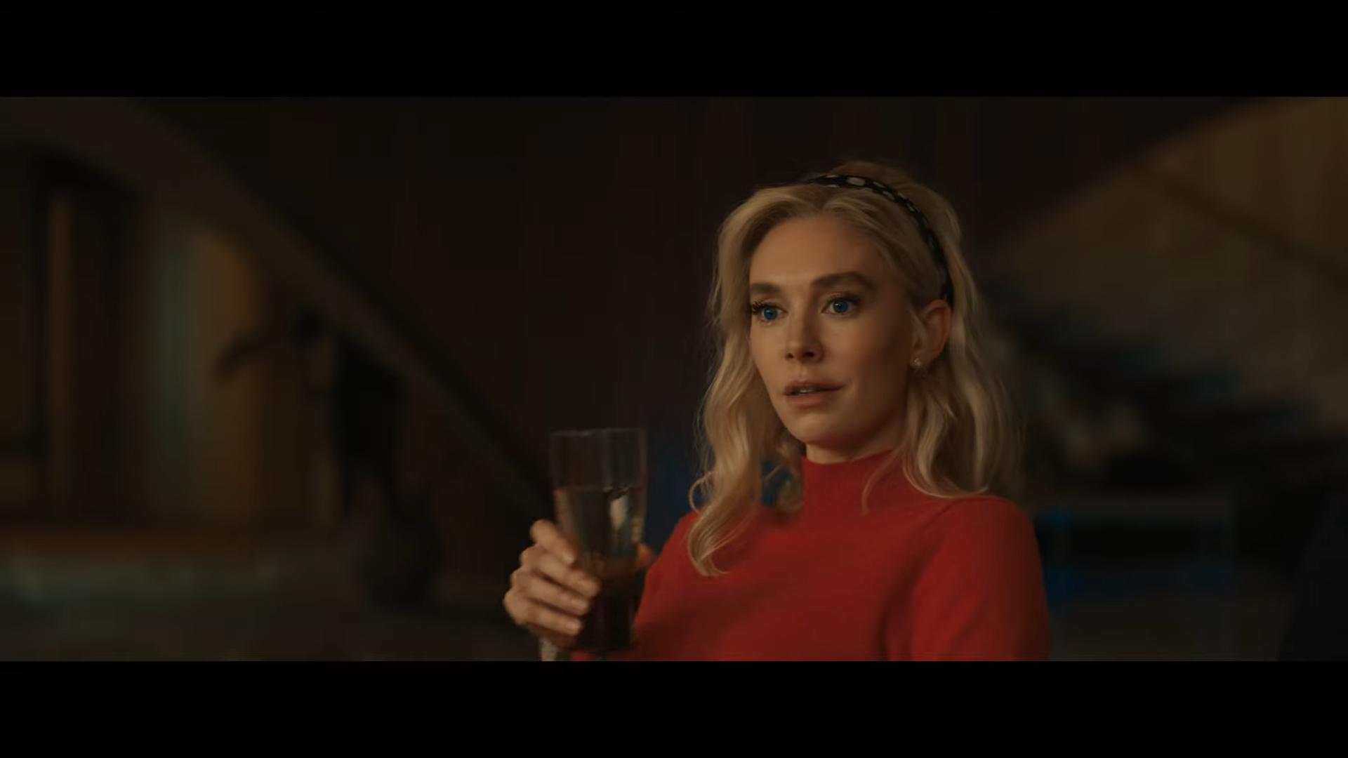 雲妮莎卻比(Vanessa Kirby)飾演「隱形女俠」。