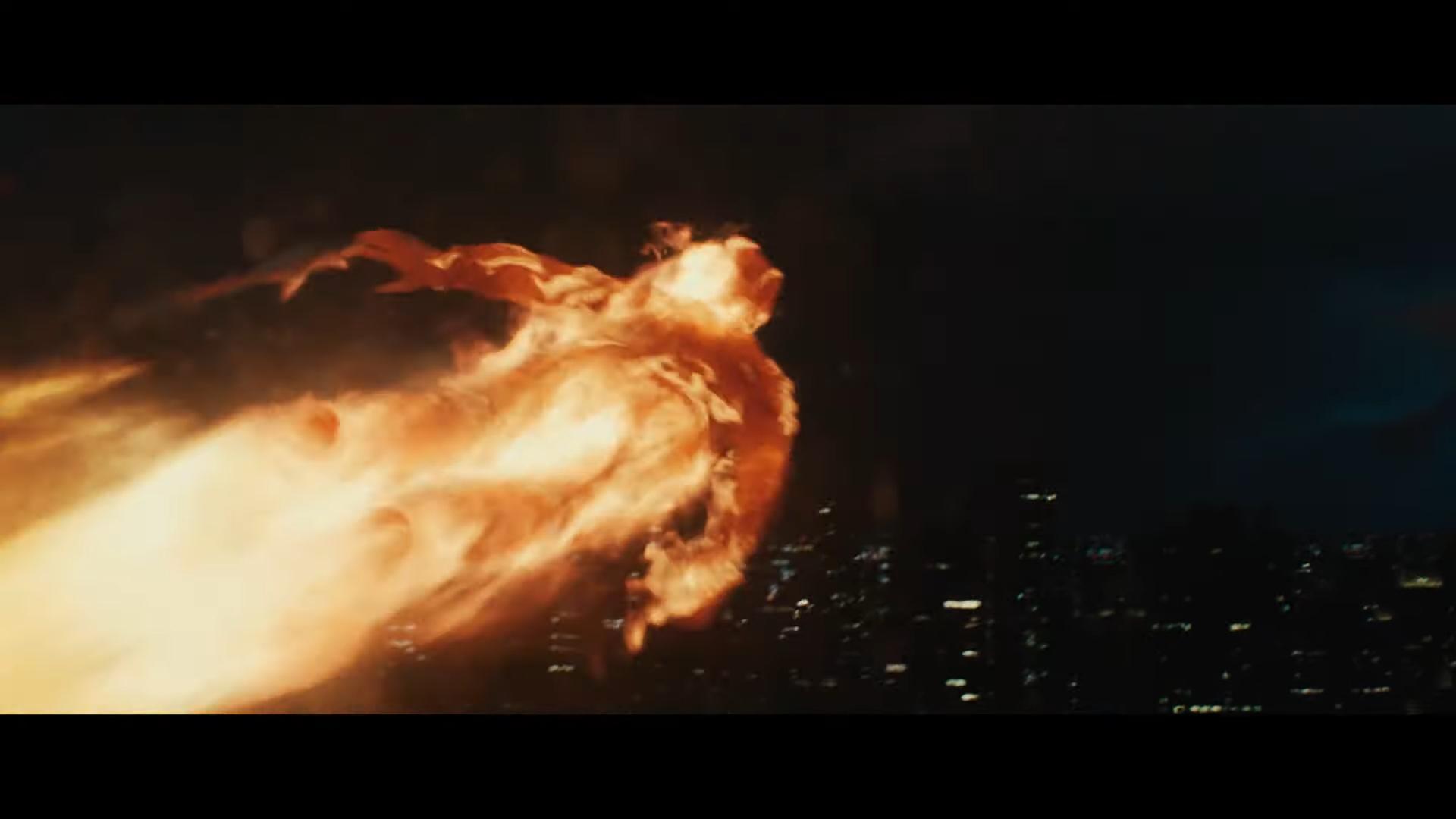 祖瑟昆恩 (Joseph Quinn)飾演「霹靂火」。