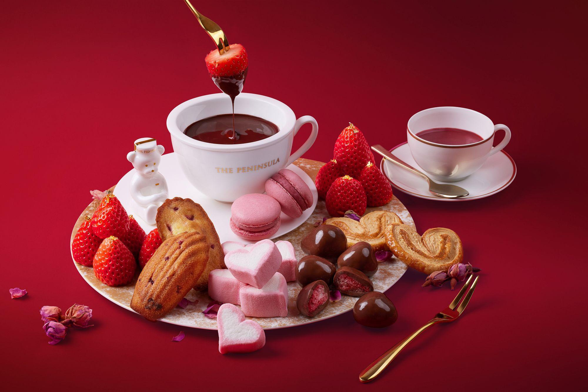 雙重朱古力火鍋 每兩位$368,另加一服務費(半島精品店與咖啡廳)