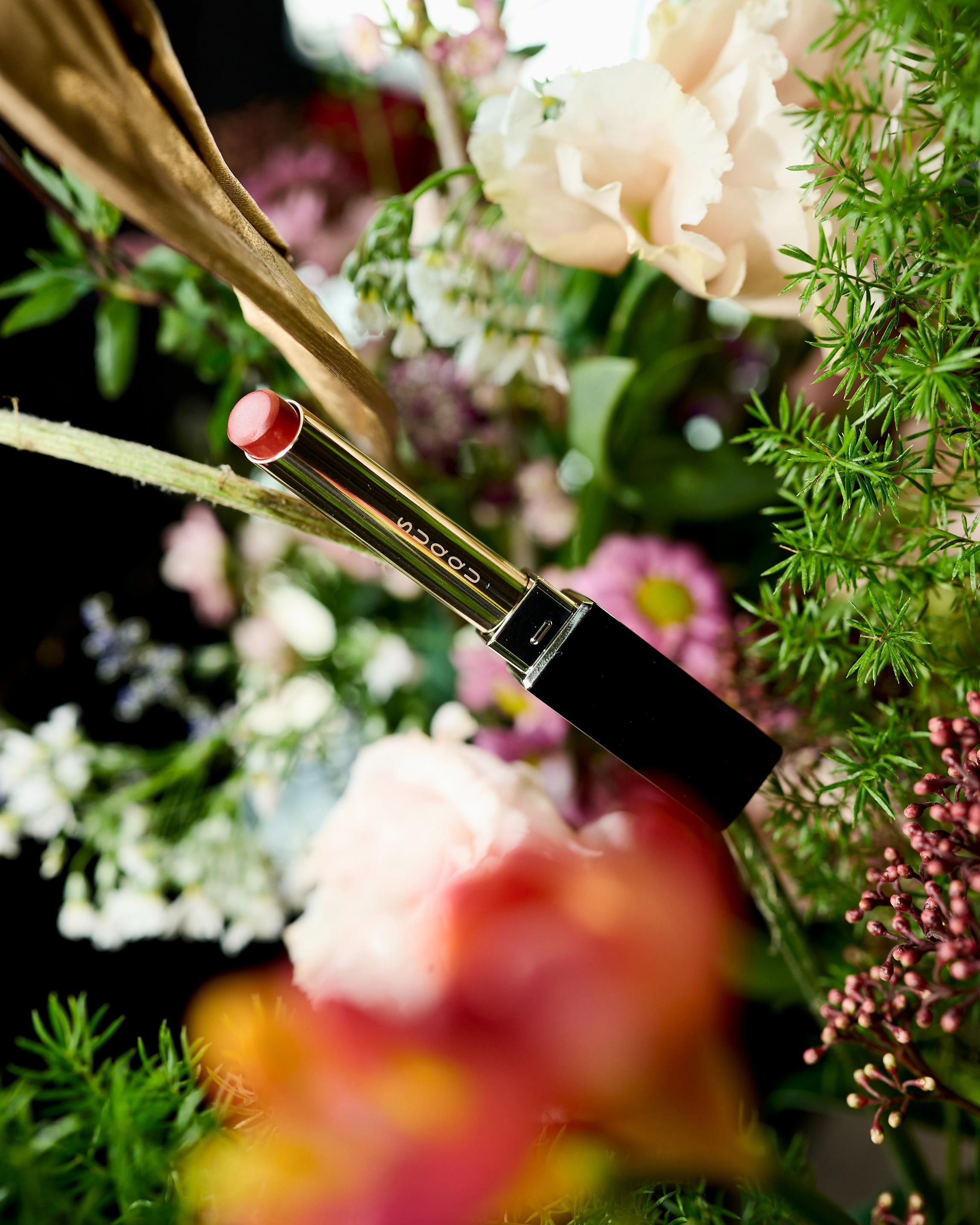 春妝2025|SUQQU 晶采絲絨唇膏 $430