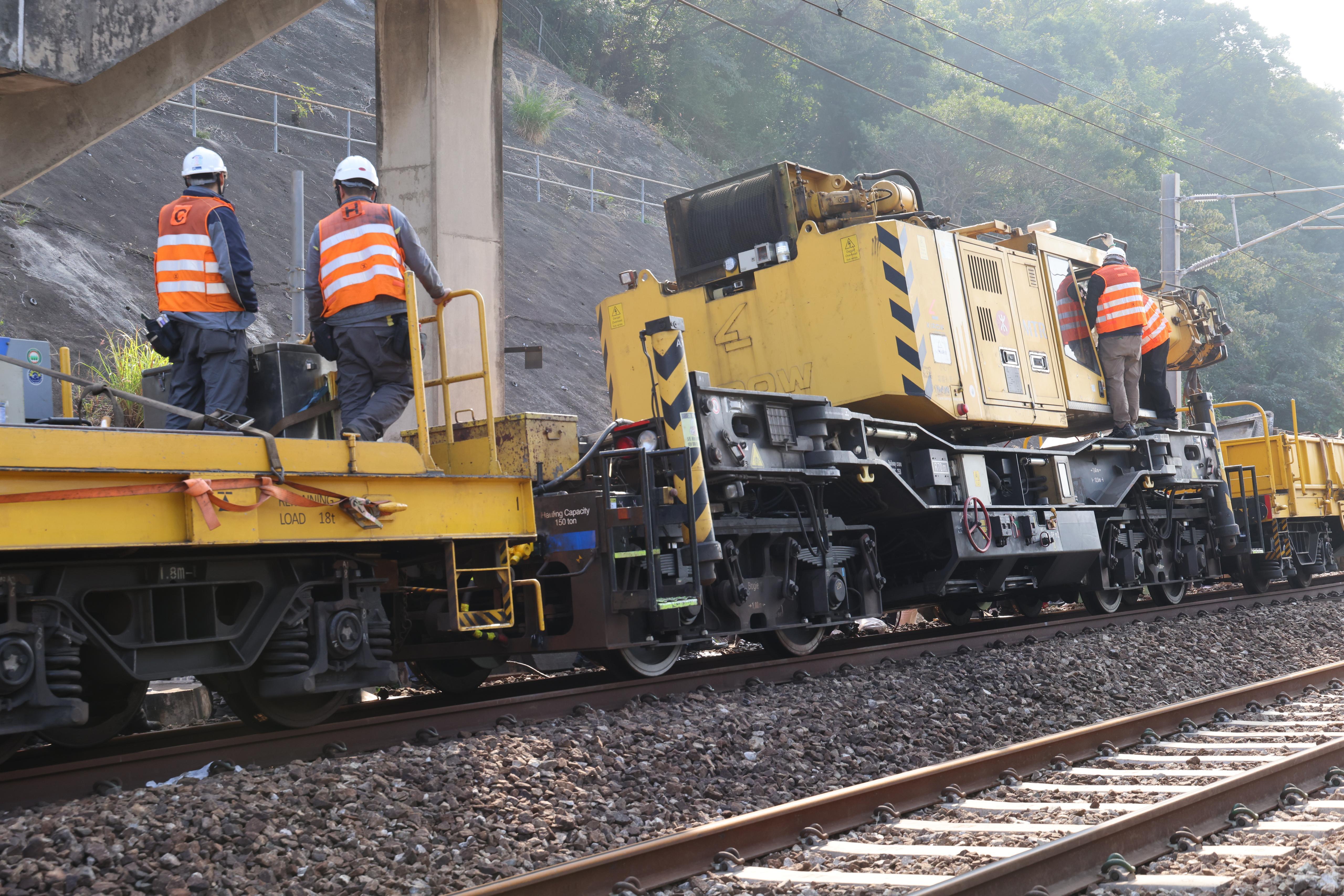 港鐵表示是次事故為工程車水平系統故障問題。