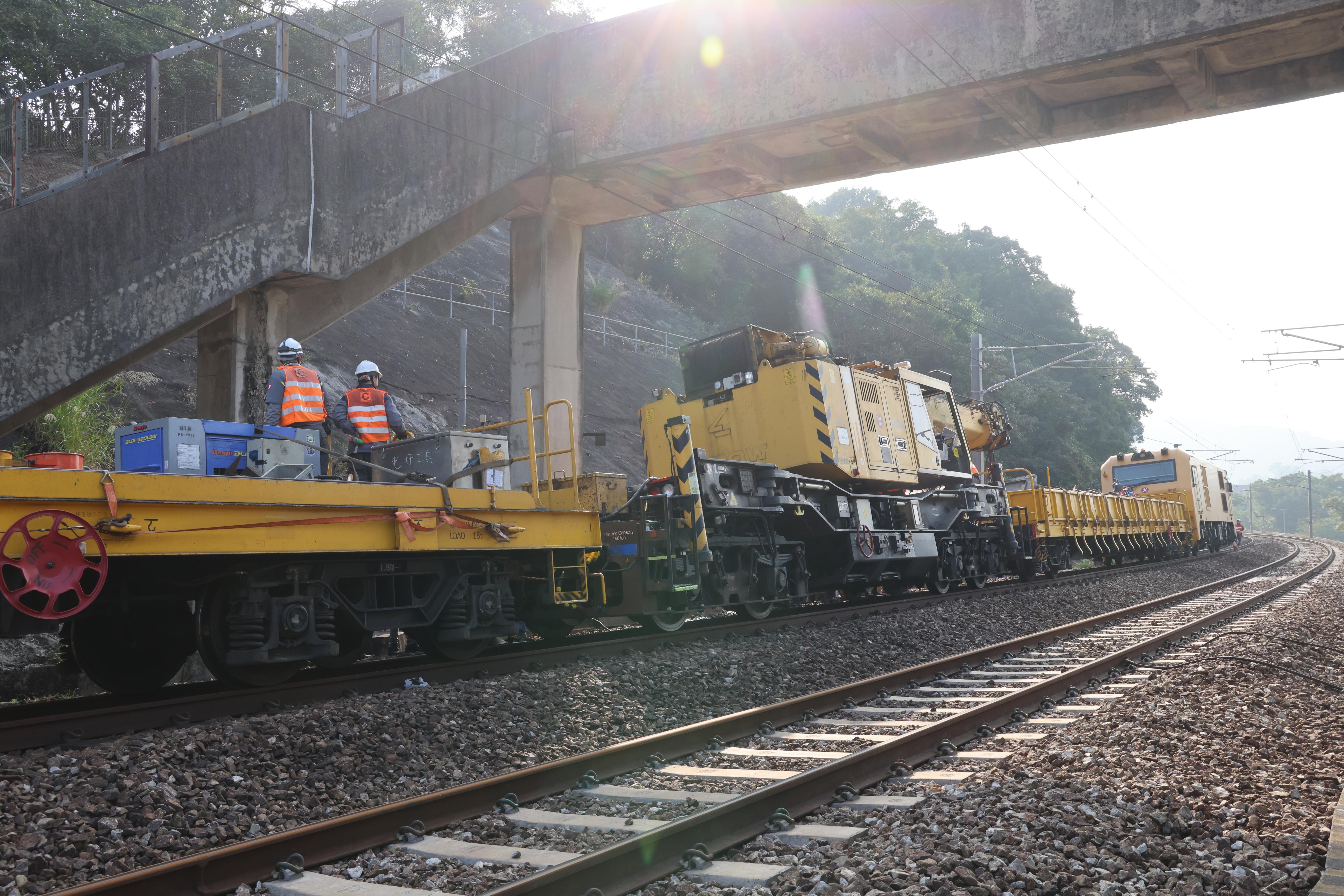 港鐵表示是次事故為工程車水平系統故障問題。