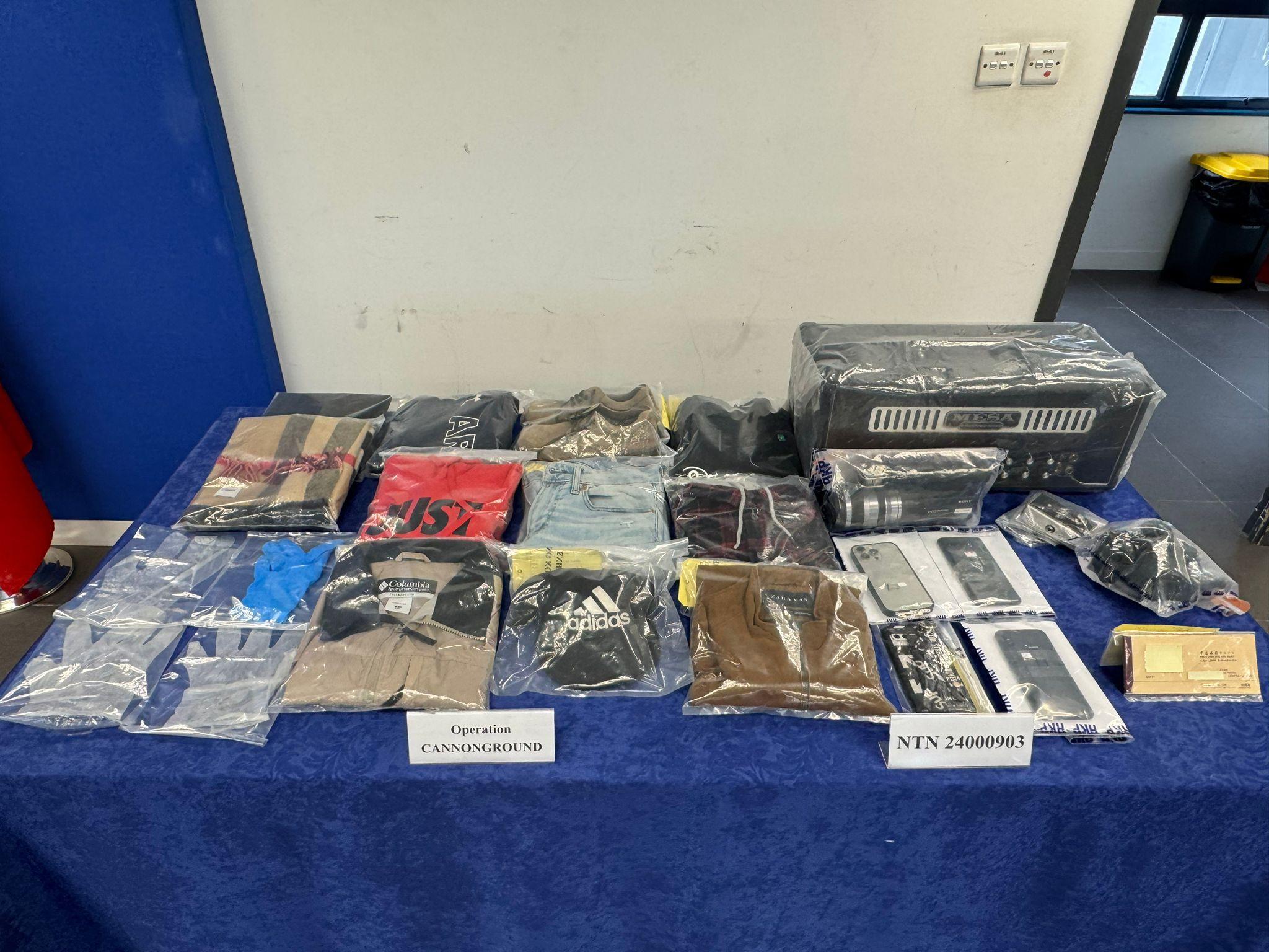 警搗彈票黨集團拘10人,涉28宗網購騙案46萬騙款。