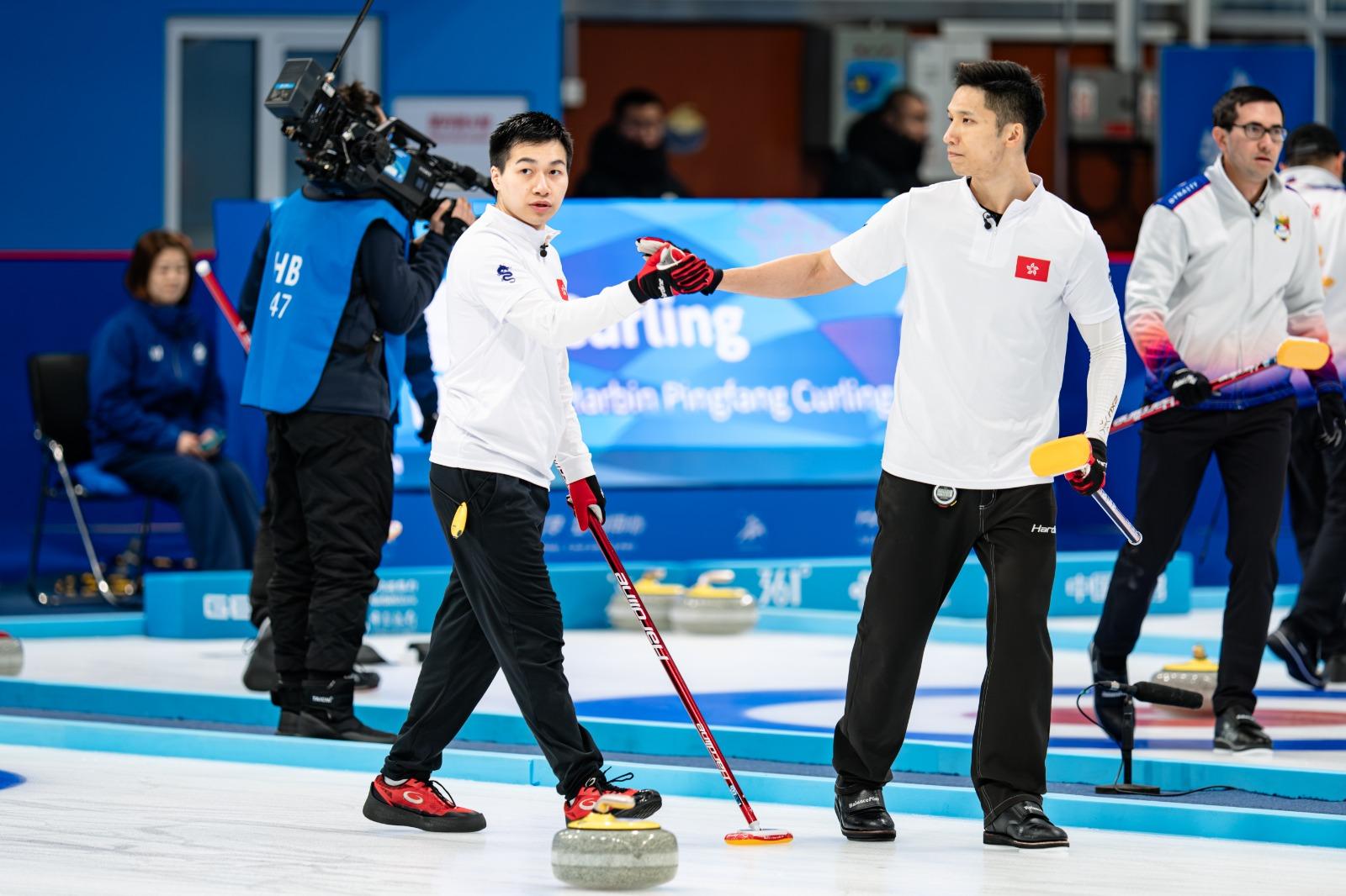 亞冬運|香港隊男子冰壺銅牌戰負國家隊 無緣獎牌。(相片由港協暨奧委會提供)