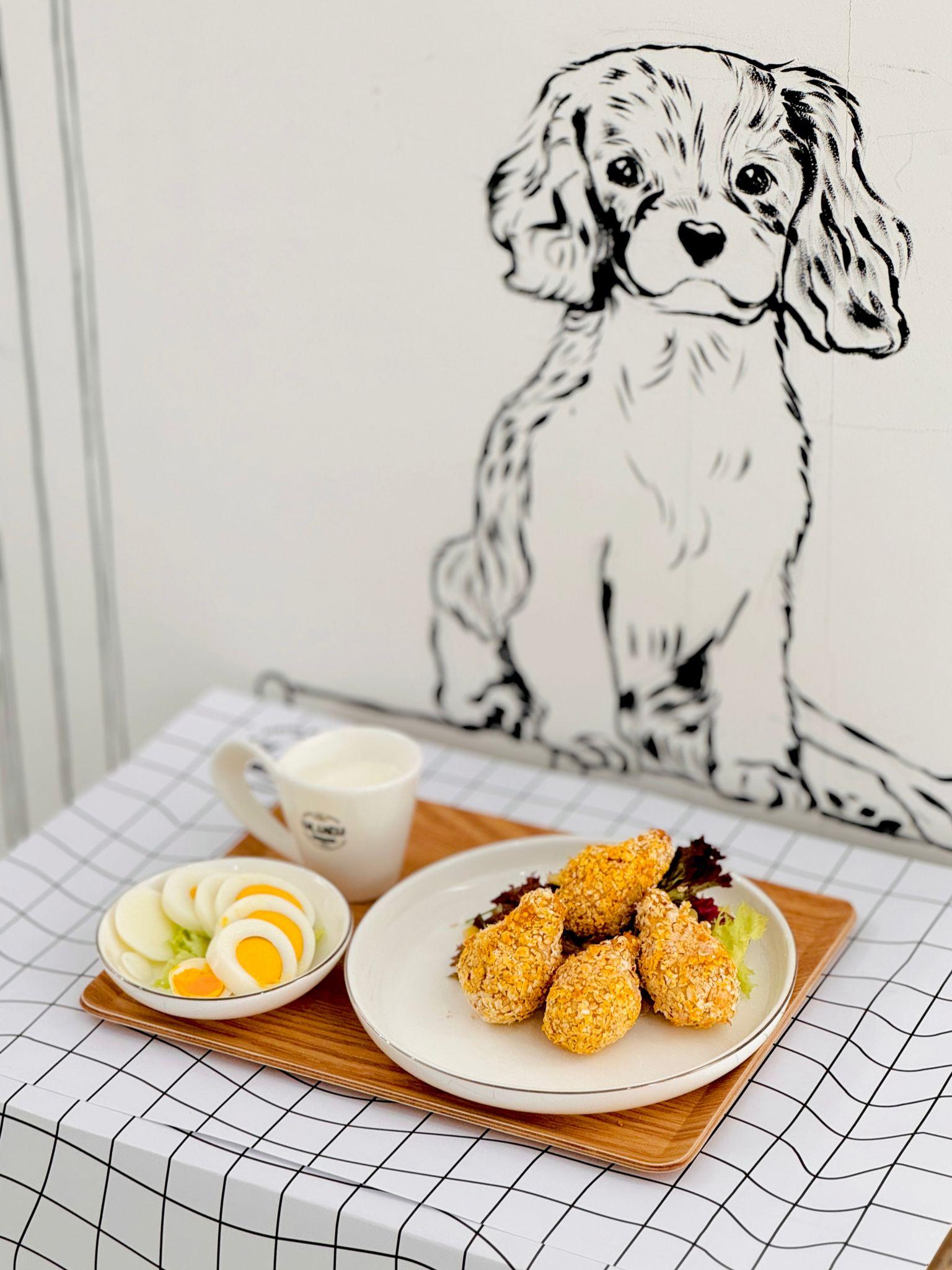 為狗狗特備專享美食,吸引不少狗奴帶狗狗來光顧。