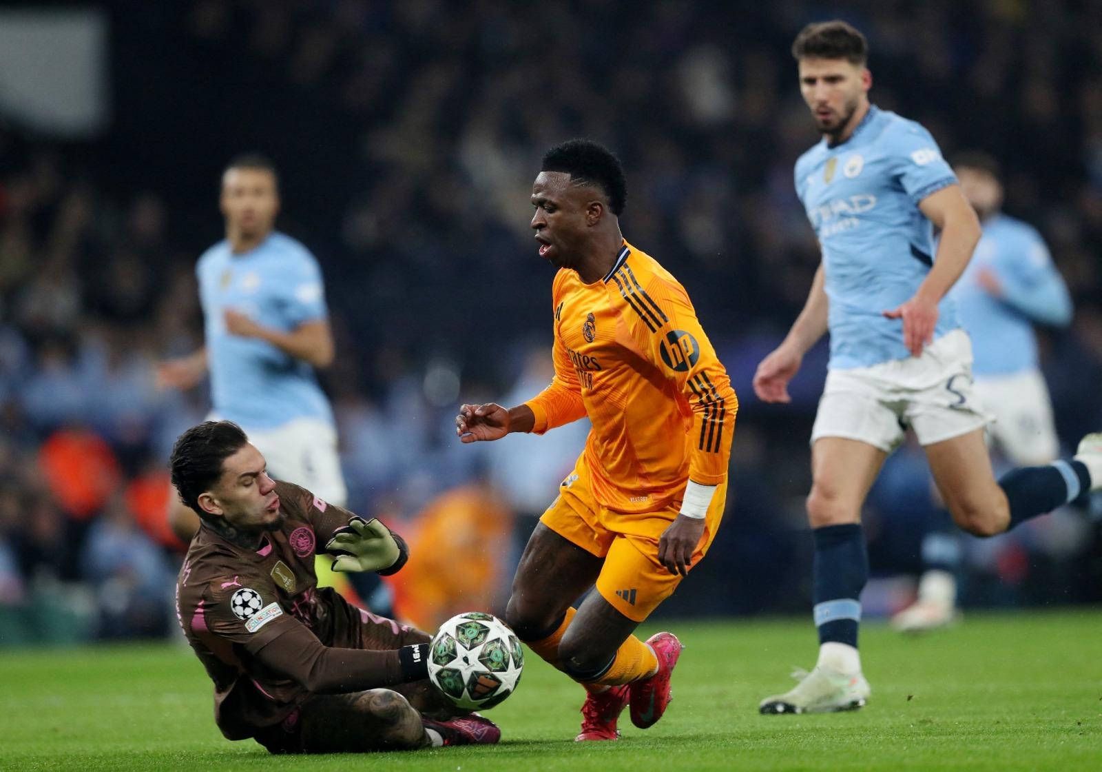 艾達臣與曼城合約在2026年6月將屆滿。(資料來源︰transfermarkt)