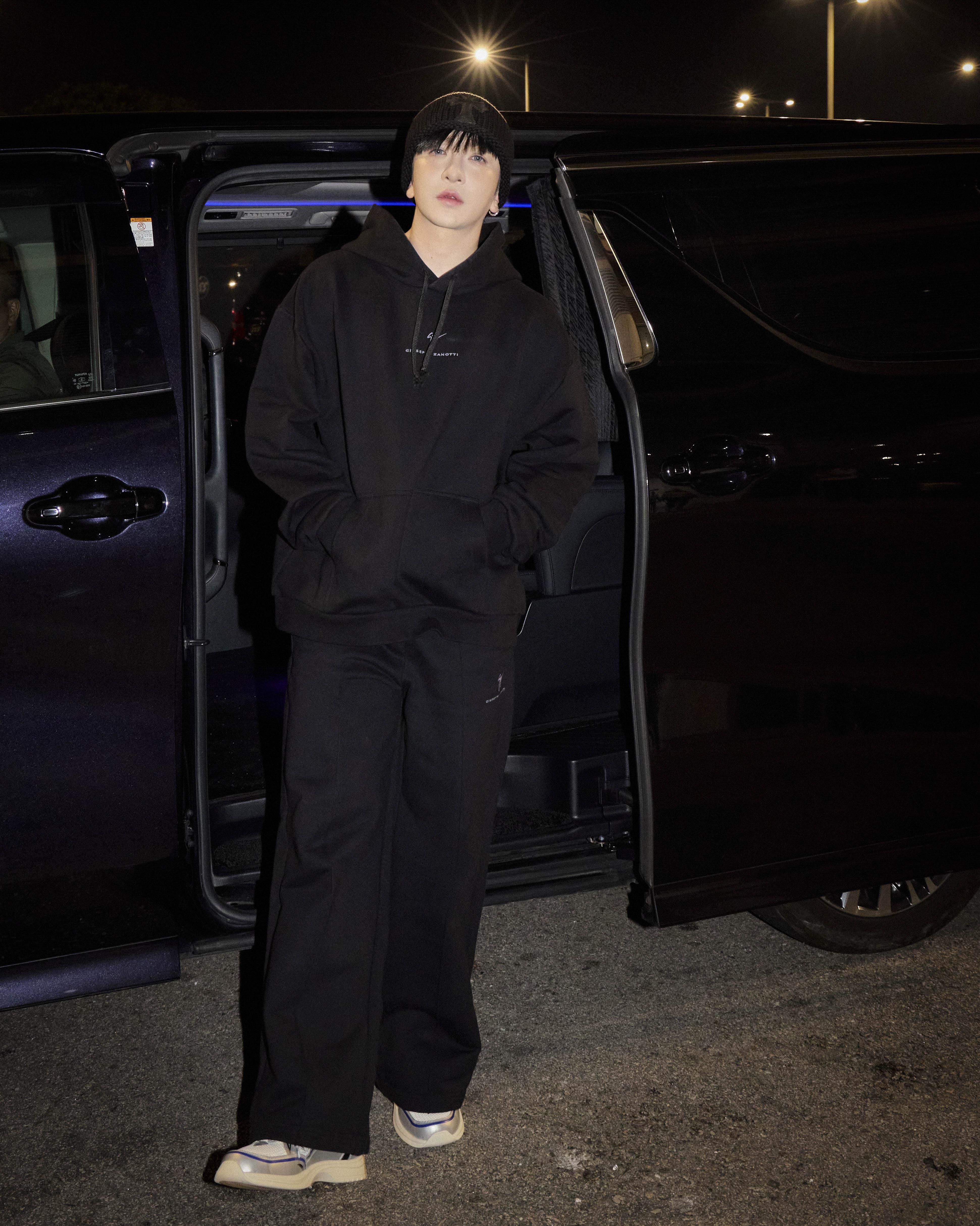 MIRROR成員盧瀚霆(Anson Lo)前往米蘭參加時裝周。