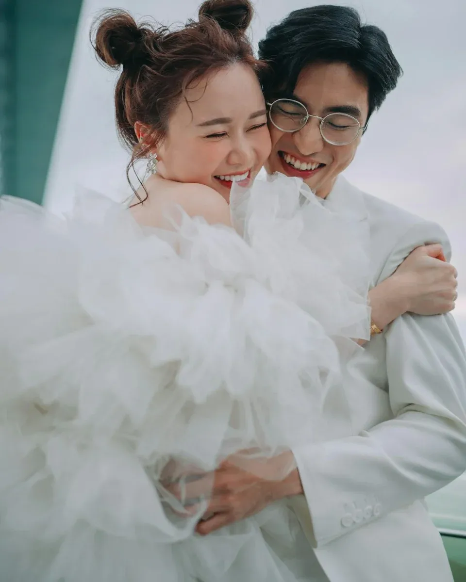 譚杏藍與圈外男友Ronald將於下月及4月舉行2場婚宴