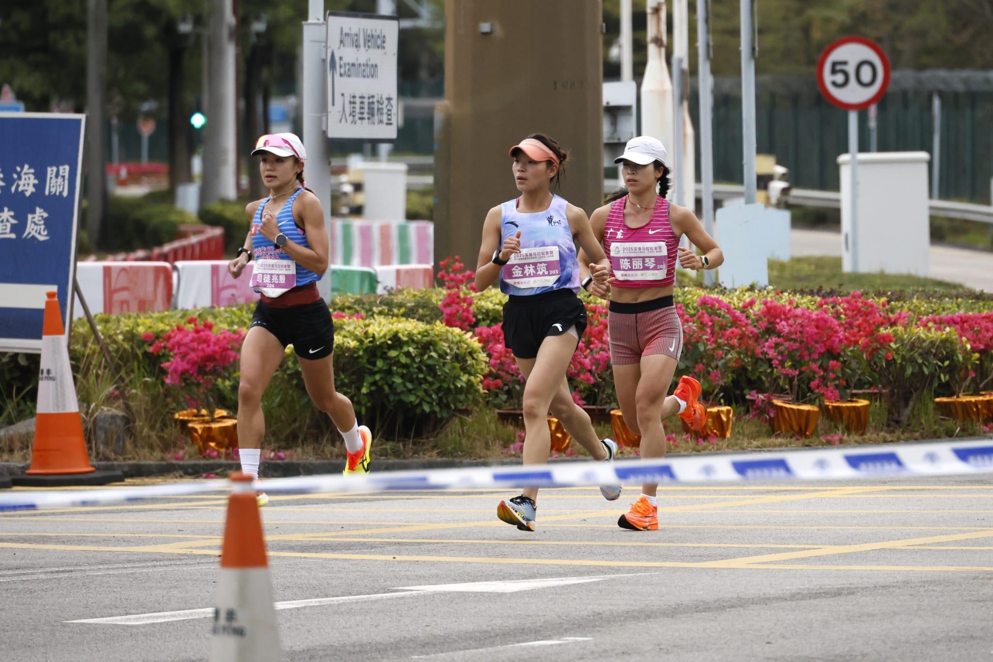 全運會馬拉松測試賽今晨舉行。(林俊源攝)