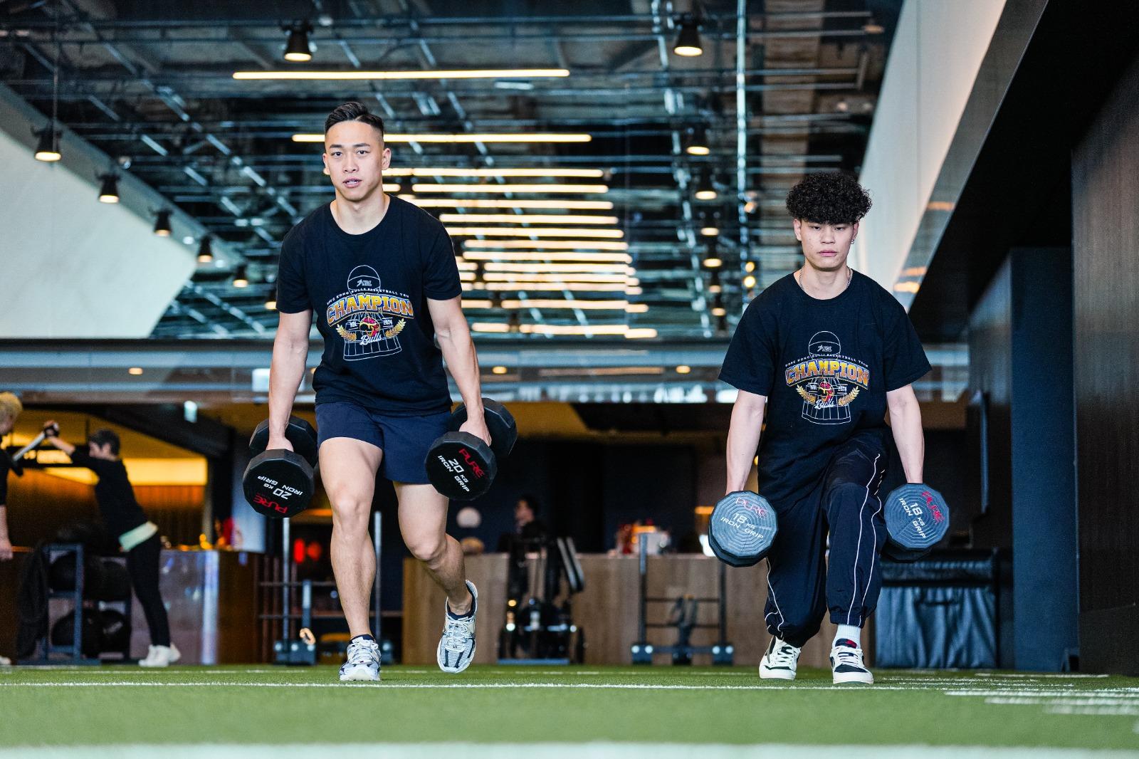 香港金牛球員楊睿騏及楊瑞鴻。