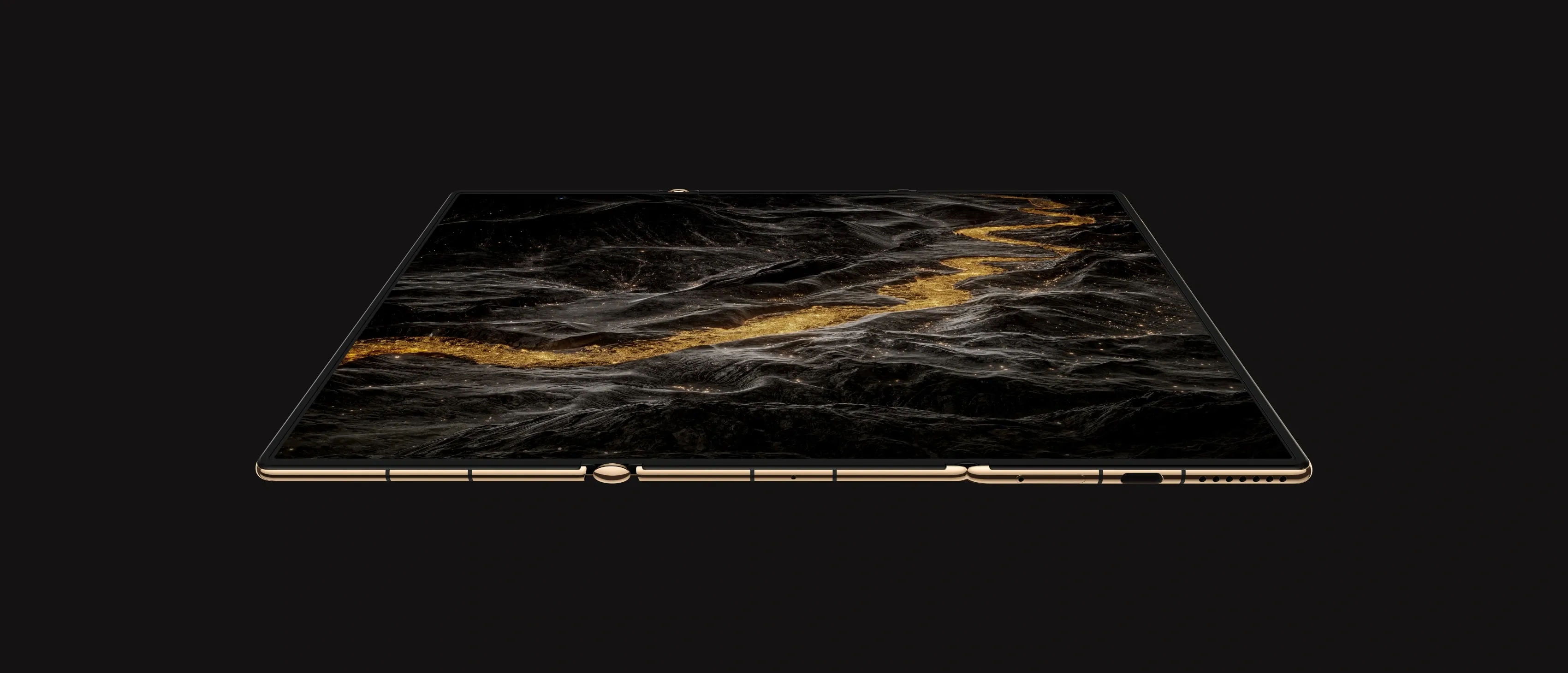 國行版 Mate XT 擁有三摺設計的屏幕,單屏幕使用尺寸為 6.4 吋,雙屏幕為 7.9 吋,而完全打開後,三屏幕尺寸則為 10.2 吋