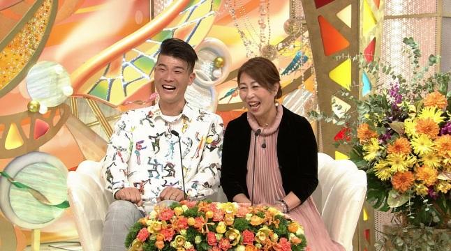 姊弟戀主角近日上綜藝節目。(互聯網)