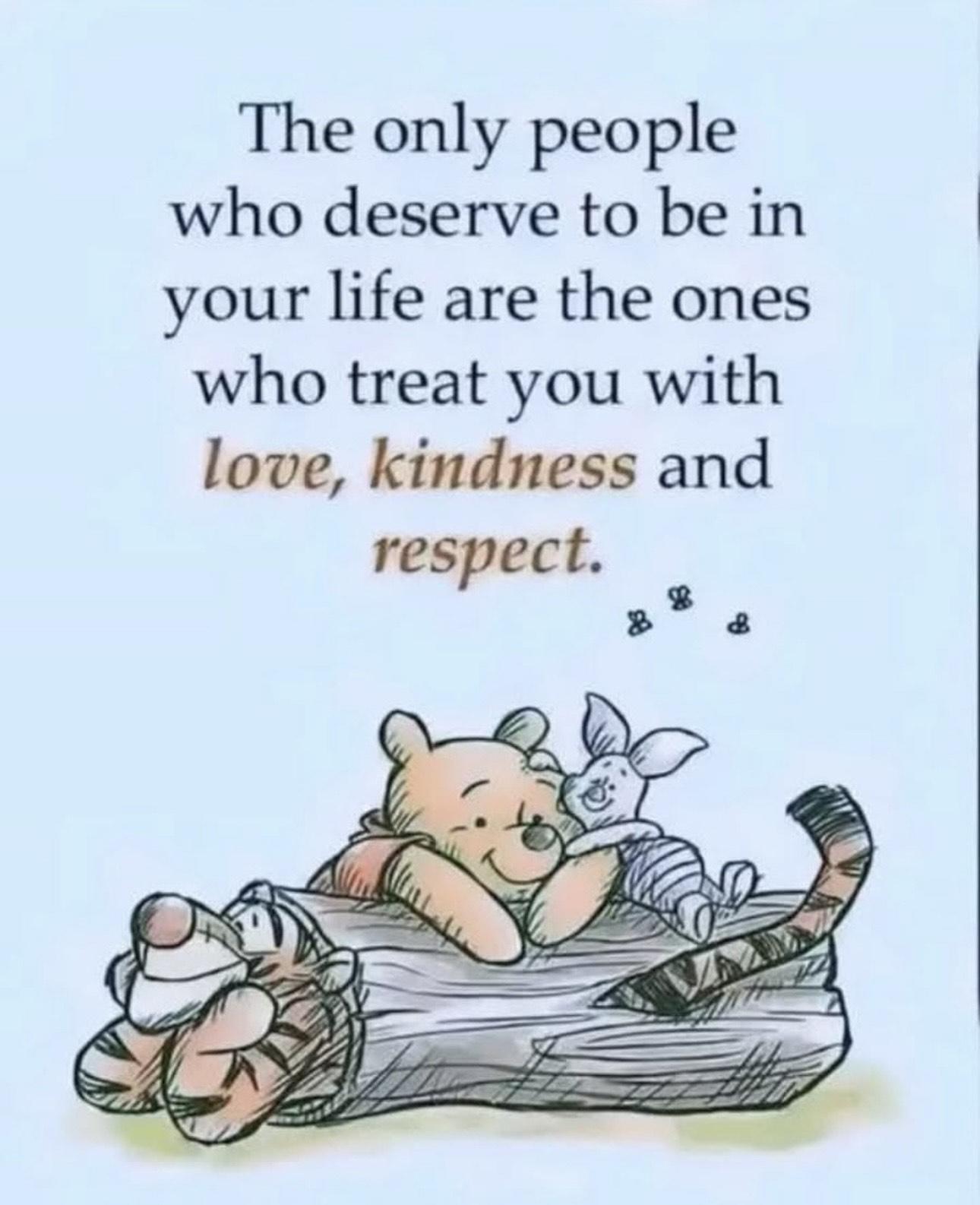 余思敏在「地氈」帖文後,相隔5個月突然更新,並分享網上人生雋語金句。