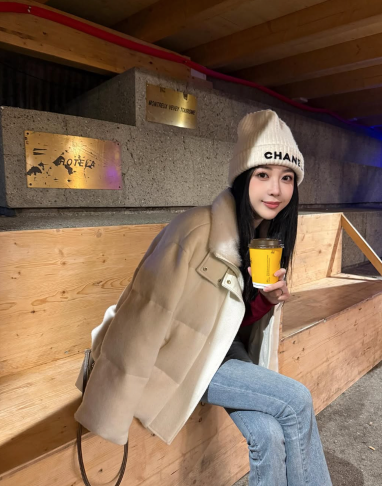 (宣云IG@lunaaay__)