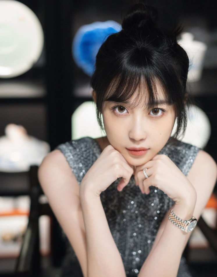 (宣云IG@lunaaay__)