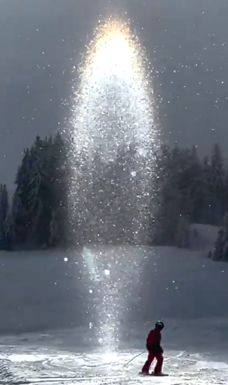 sun candle現象達10米以上。(影片截圖)