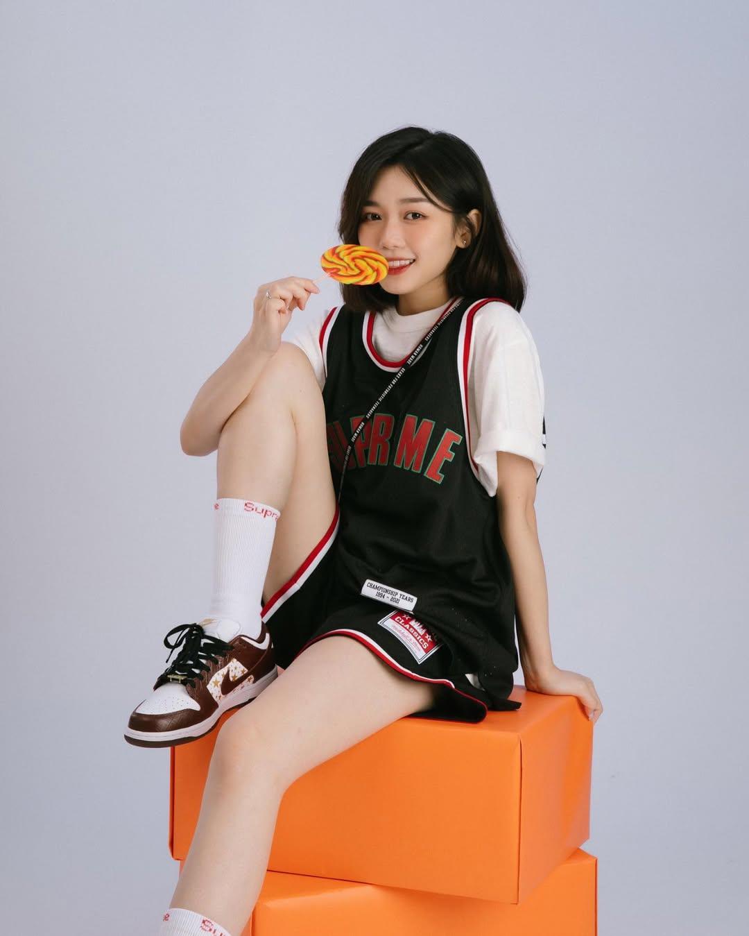 丁丁IG Followers達11.2萬(丁彥均IG)