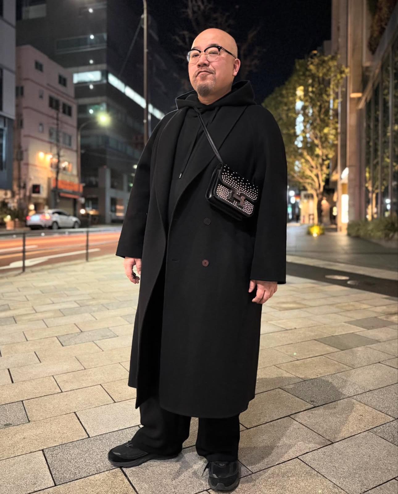 黃偉文在社交網透露前往東京,可是卻被轟疑似向大S抽水結束要刪po平息風波。