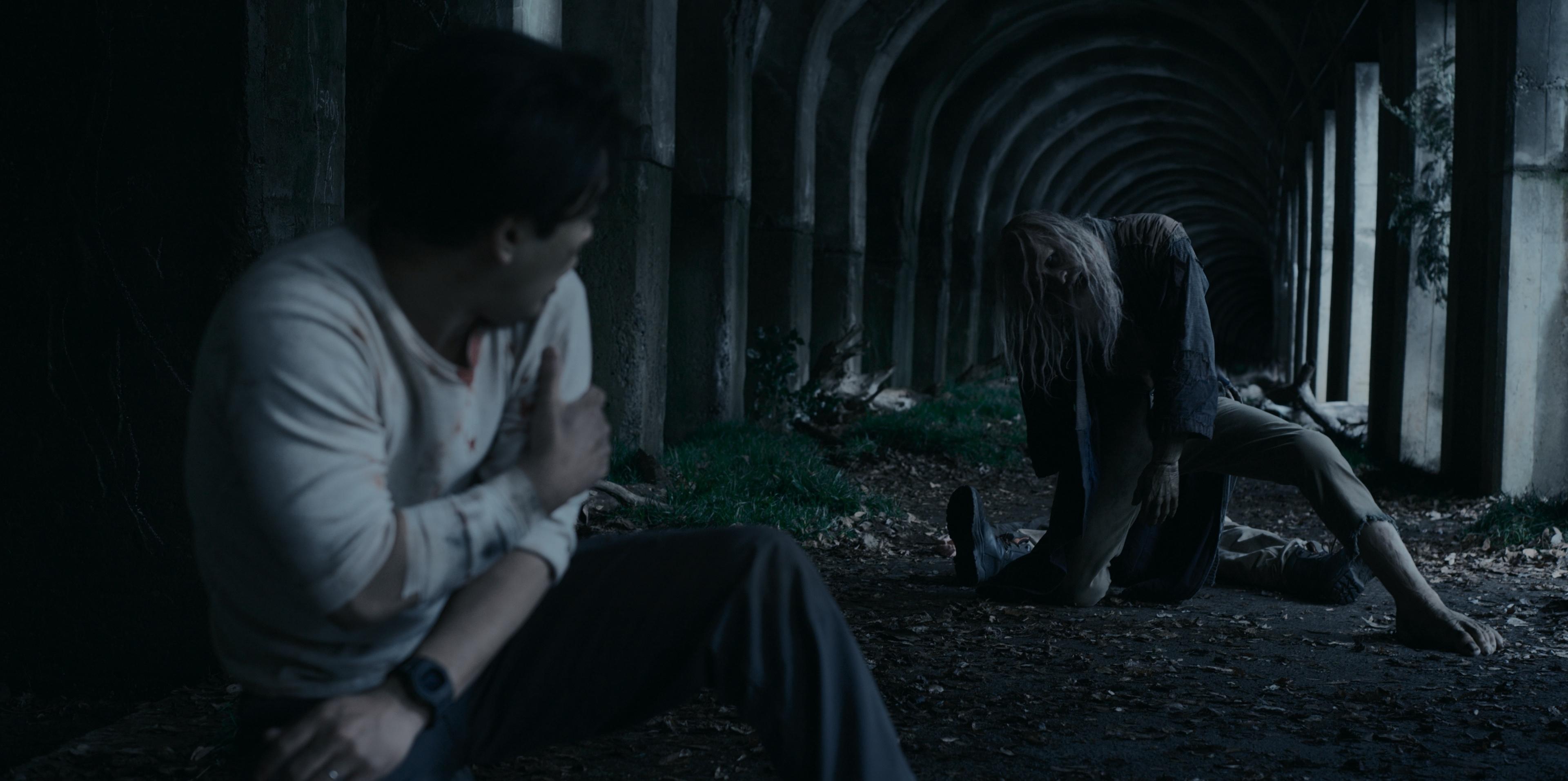 柳樂優彌認為《噬亡村》最大看點是逐一破解首季的謎底。