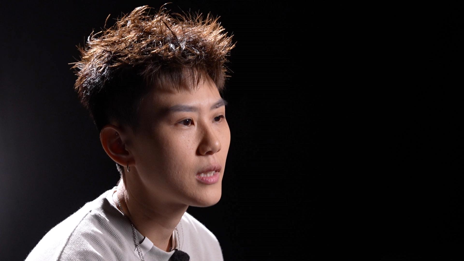 《足球女將》的倪碧賢(NB)為現役女子籃球甲一球員。