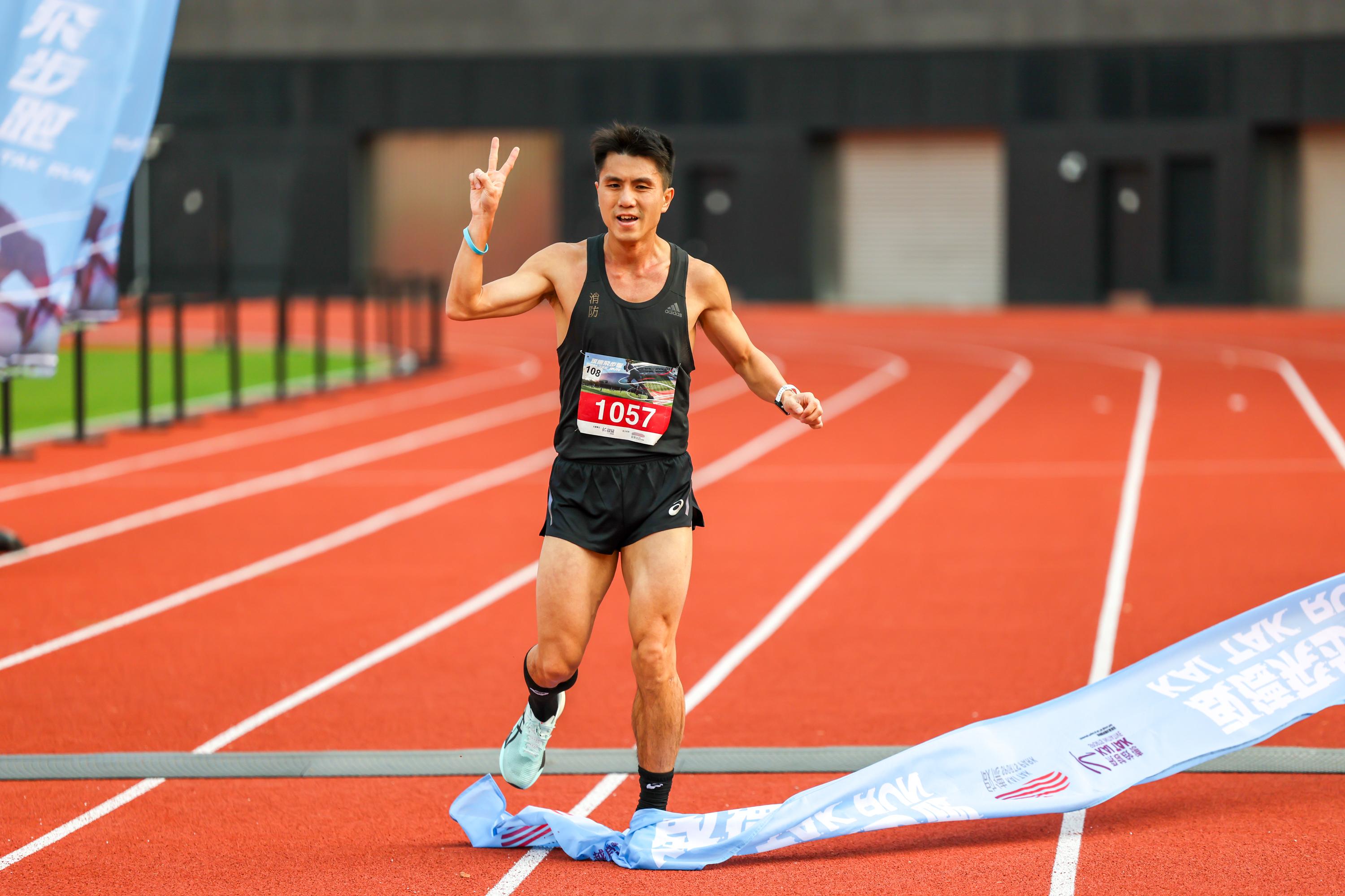 徐志堅奪得5公里精英組別 (男子30至39歲) 冠軍。 (大會圖片)