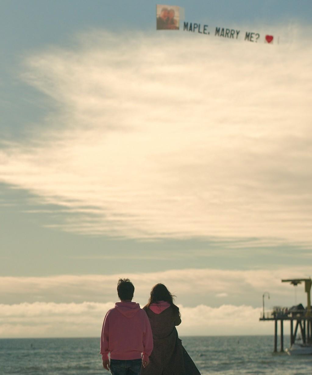 小方今年2月14日情人節,網上宣布與女友葉萱結婚。