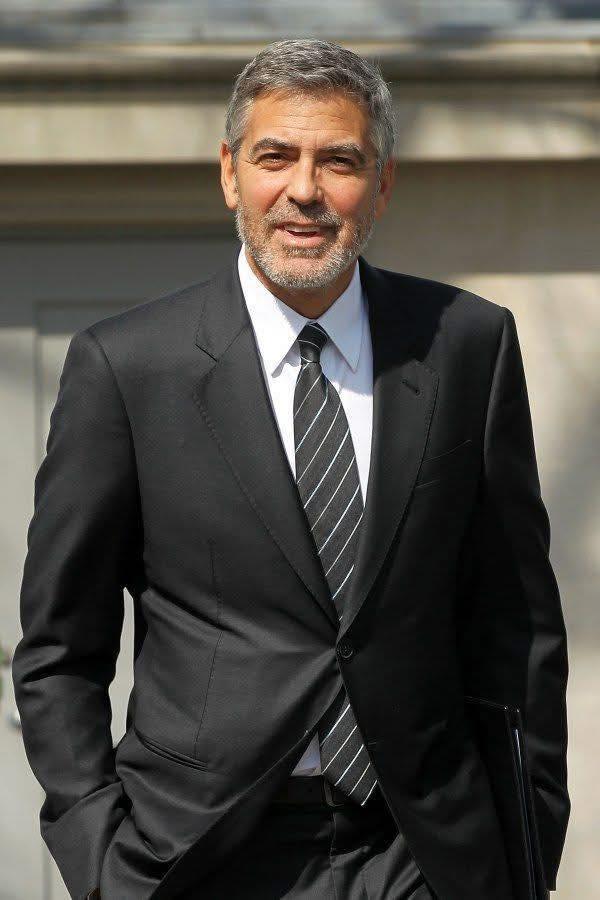 近年佐治古尼的工作,就是反特朗普。