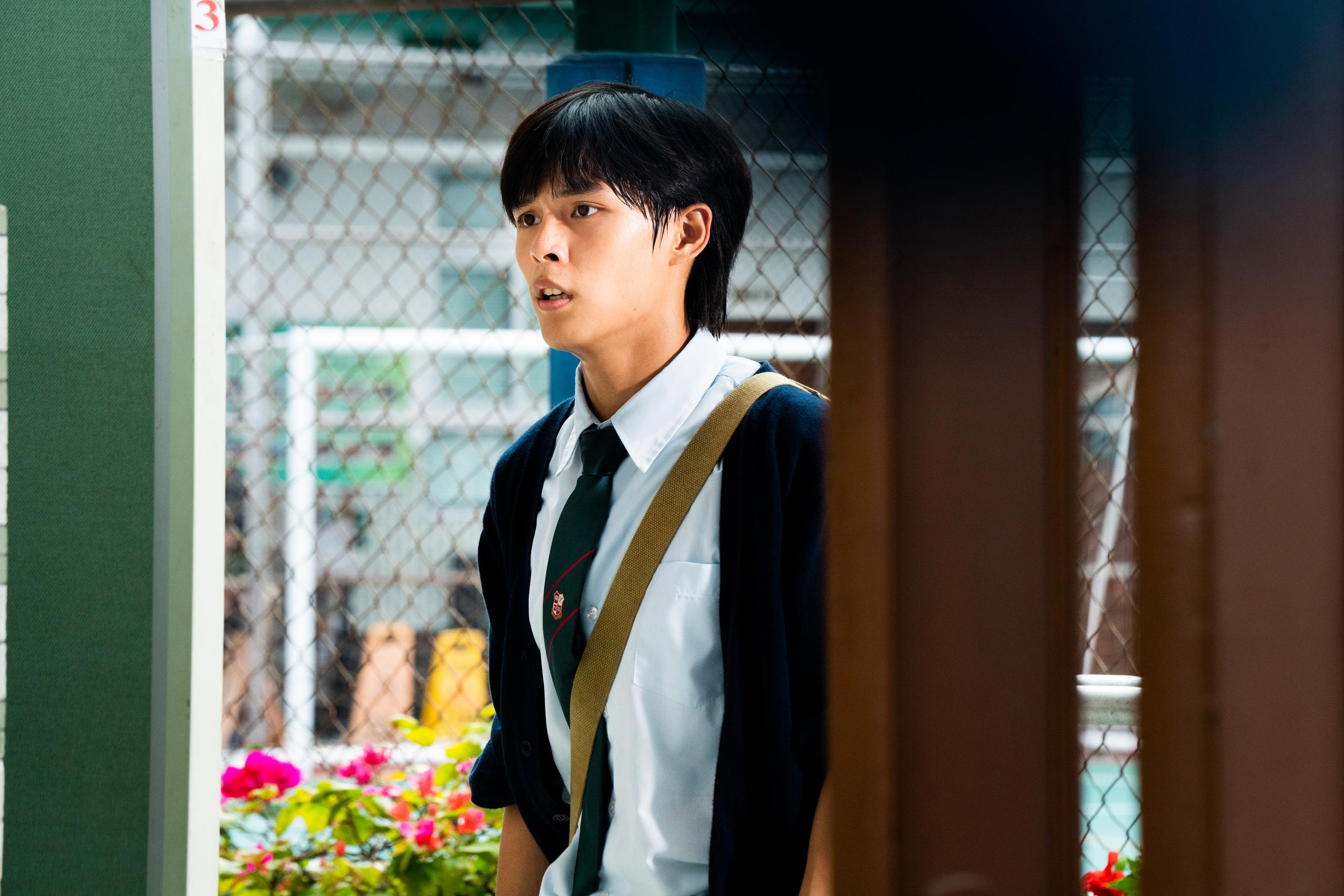 《三命》首集講述男主角駱澤信從出生到中學階段,由(吳澤烽演少年駱澤信。