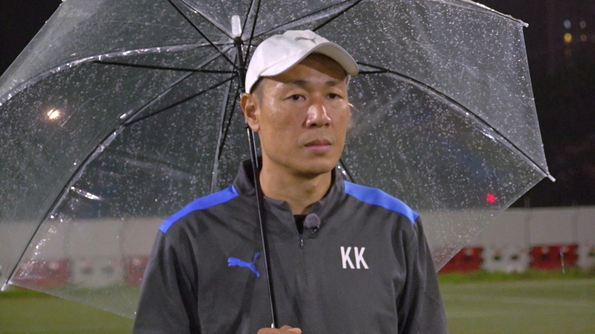 《足球女將》球隊主教練郭嘉諾。