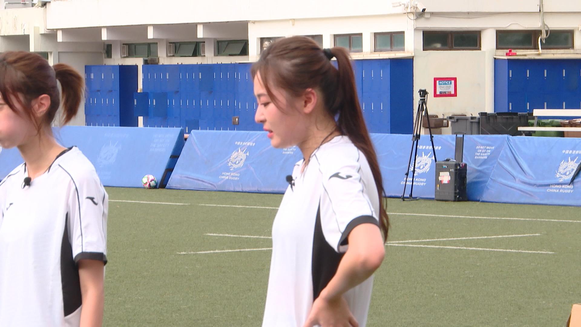 米姬(Maggie)因為腳踭痛而被技術總監勒令休息。