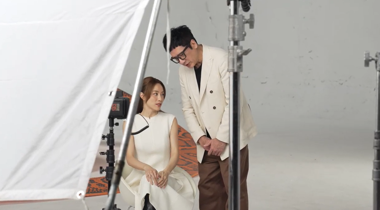 Stephy與「豹哥」單立文合作拍攝廣告,二人更是連續第三年擔任生蛇健康教育大使。