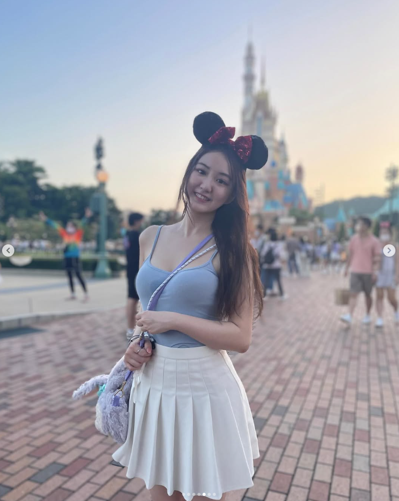 曾嘉晴(IG@angetkc)