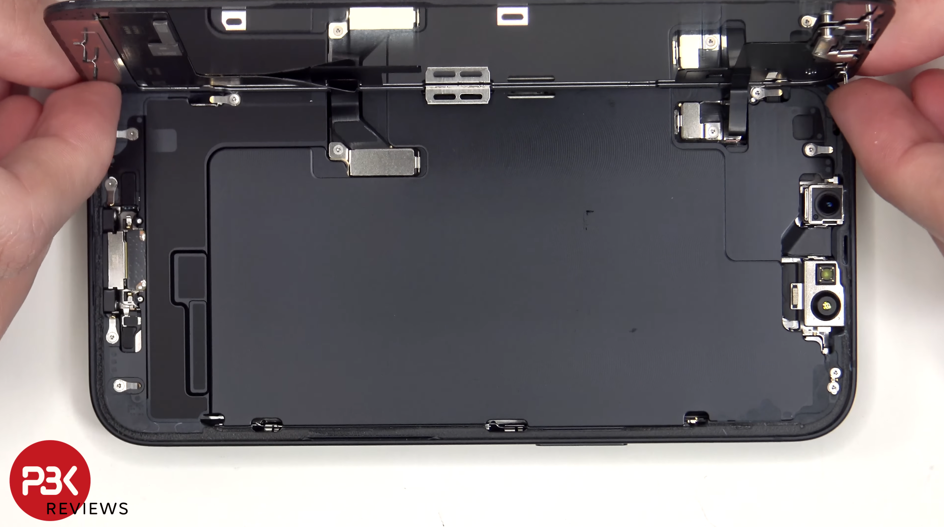 iPhone 16e 裝置拆解影片