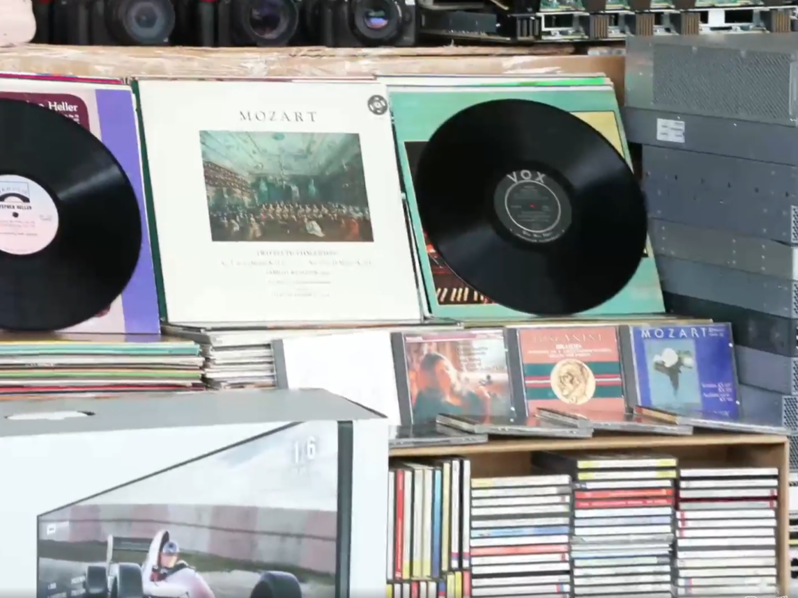 海關破4宗海路走私案,檢3.55億元電子產品。(香港海關Facebook截圖)