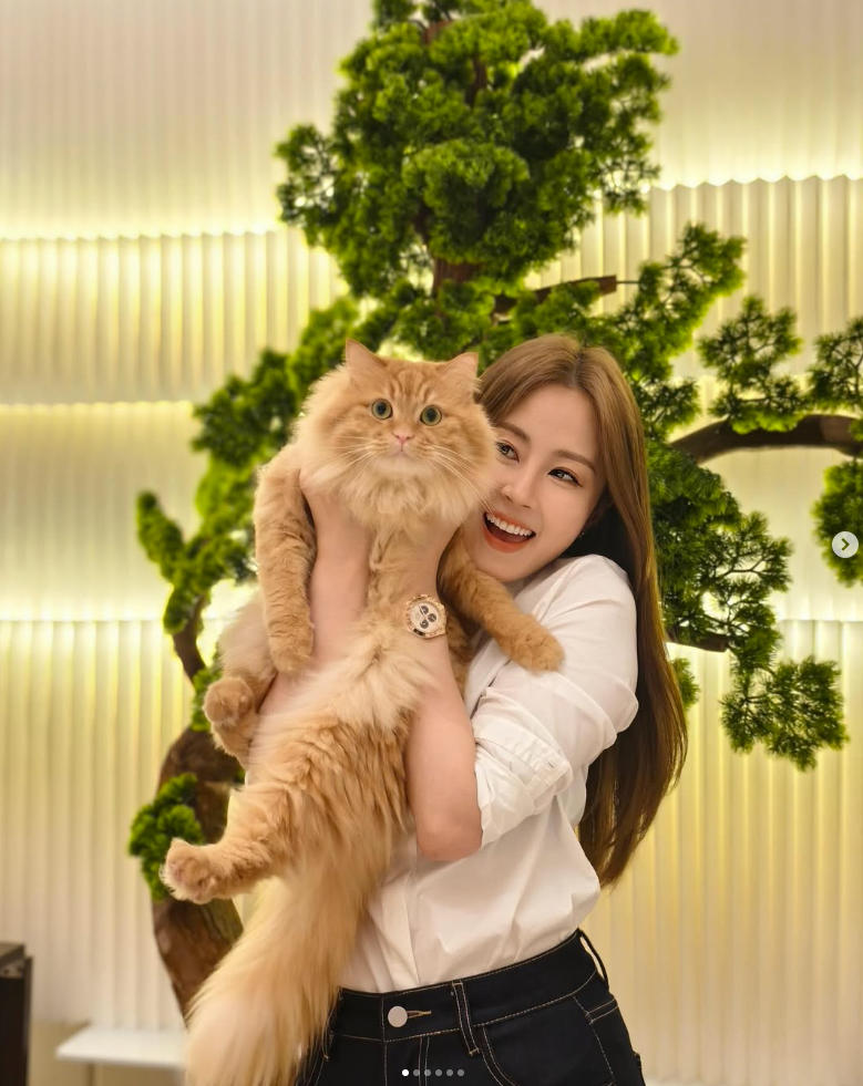 傅穎(IG@theresafu.w)