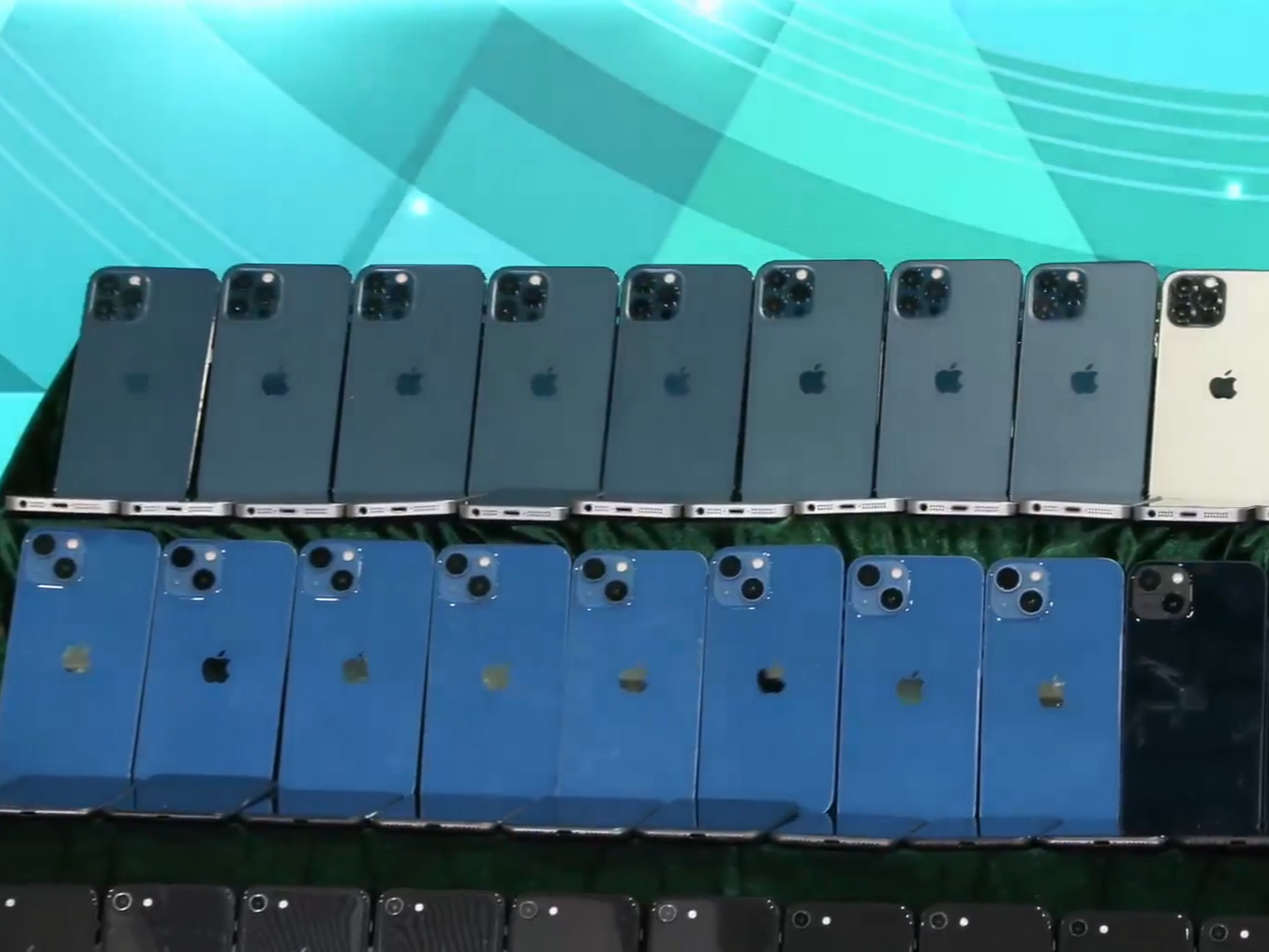 海關檢9,000部冒牌iPhone,值640萬元。(香港海關Facebook截圖)