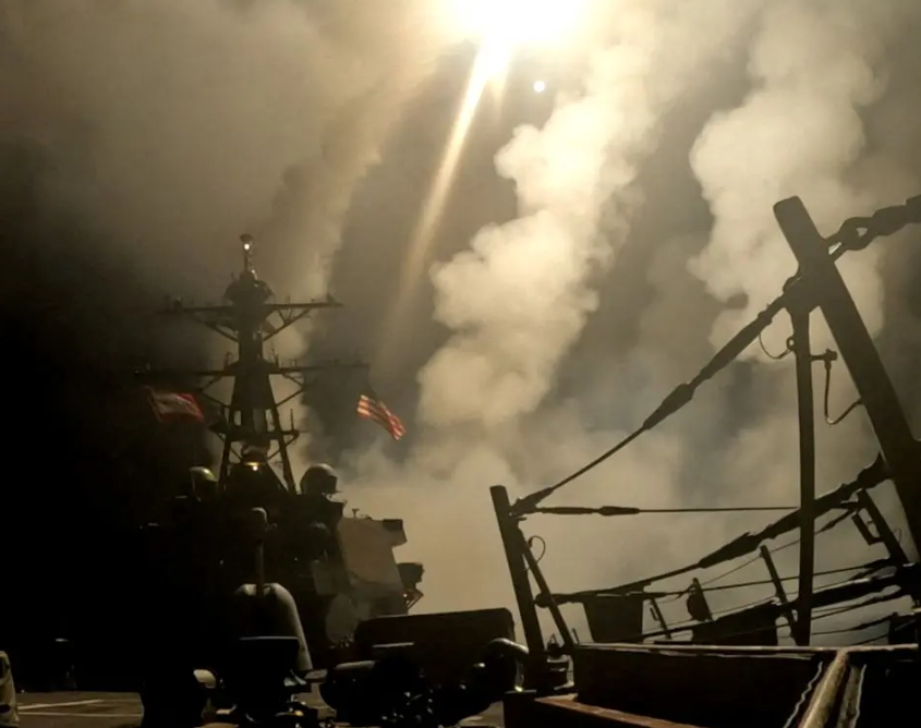 美媒《大西洋》周一(24日)揭發,該雜誌總編輯戈德堡(Jeffrey Goldberg)被白宮團隊錯誤加入通訊軟件Signal通話群組,群組成員包括美國副總統萬斯、國務卿魯比奧、國防部長海格塞思、白宮國家安全顧問沃爾茨等高官,他們曾在群組討論空襲也門胡塞武裝的細節。(資料圖片)