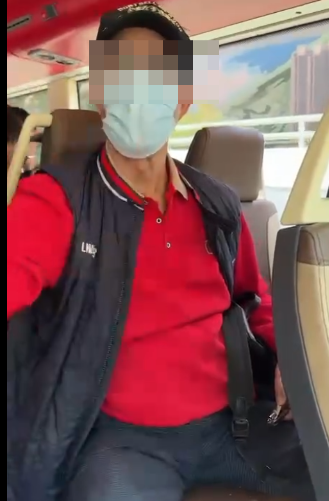 一名男長者在九巴車廂肆無忌憚地剪指甲「大聲到痴線」,被一名女乘客勸阻時,阿伯更作出反罵,指著座位下滿地指甲碎:「攞畀你睇吓呀!」(Threads)