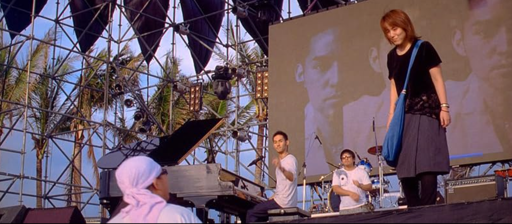 中孝介曾參演台灣電影《海角七號》。